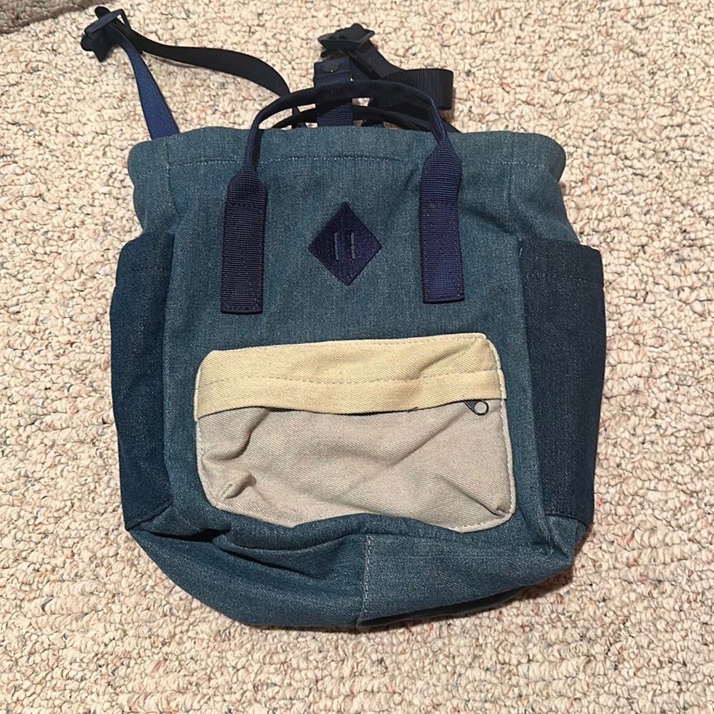 Simple Backpack Bag - image 1